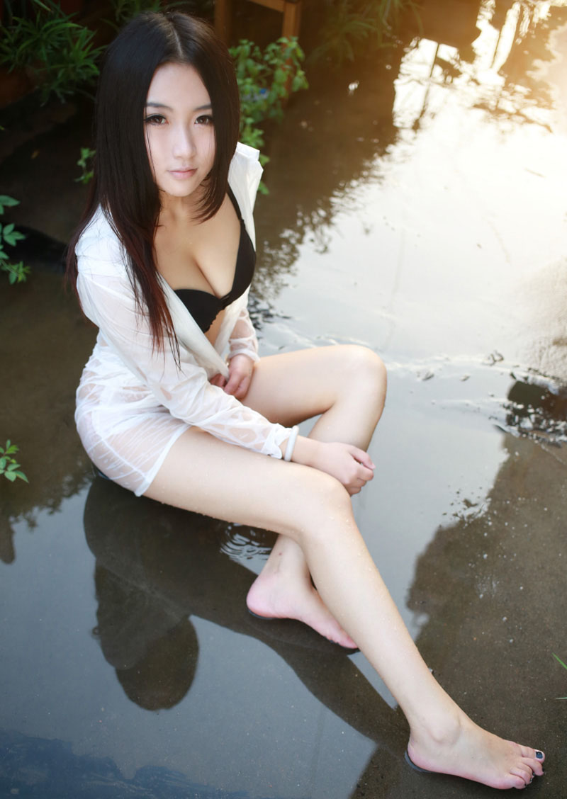 清纯美少女嘉依mm唯美自拍照