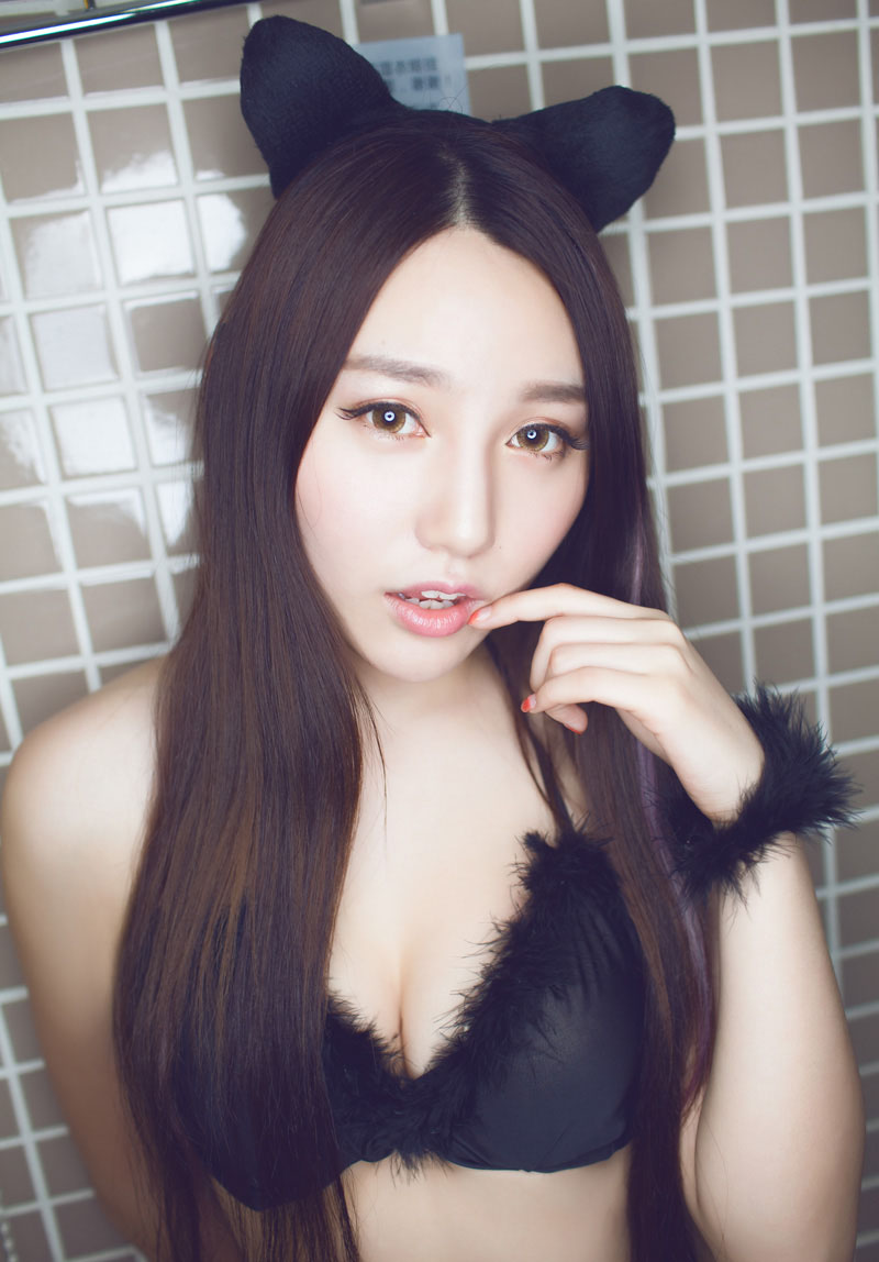 唯美古典美女刘奕宁清纯写真